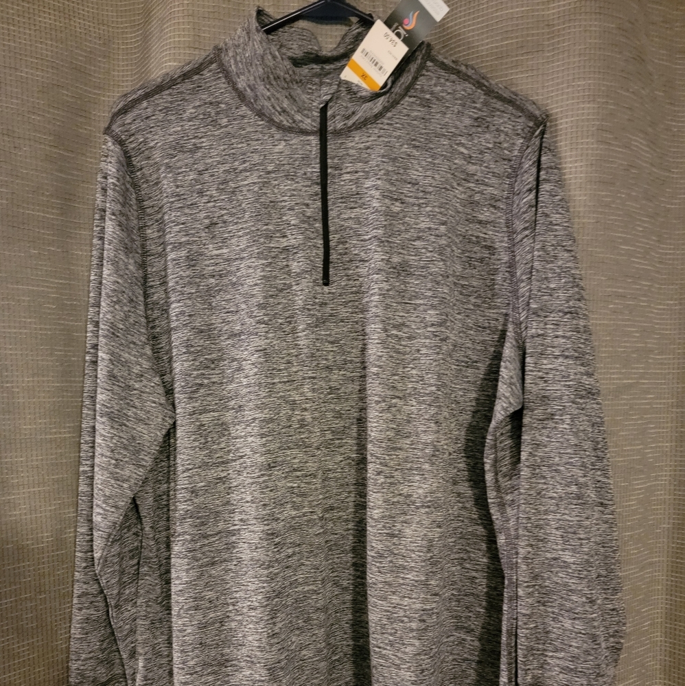 Women's athletic shirt